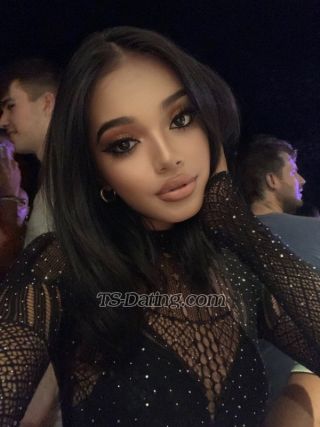 trans girl Lalaaa 9419412