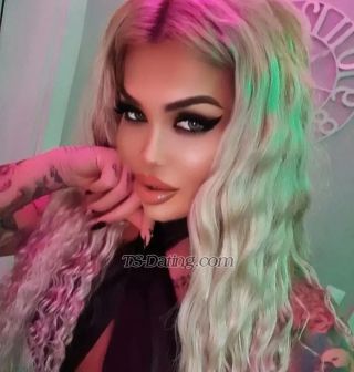 trans girl LaraBelmondo 2522416 trans girl LaraBelmondo 2522416