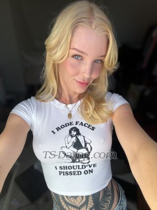 trans girl Larababy 6338958