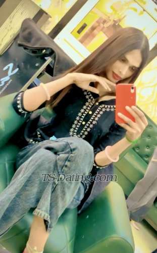 trans girl Laviiisharma 9019028 trans girl Laviiisharma 9019028