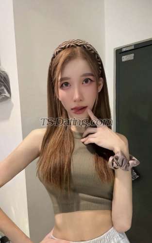 trans girl LiLinda 1292730 trans girl LiLinda 1292730