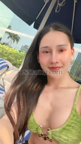 trans girl LiiZaa 2996725