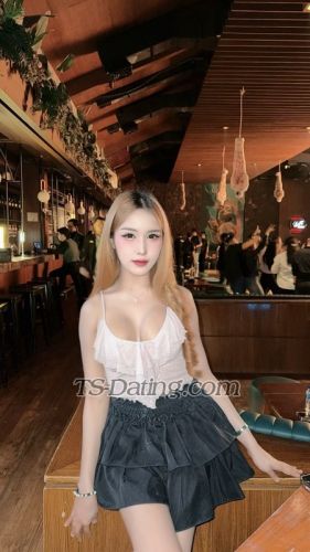 trans girl LillyBloosom 0373912 trans girl LillyBloosom 0373912