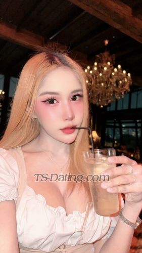 trans girl LillyBloosom 1033013 trans girl LillyBloosom 1033013