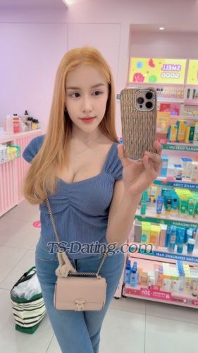 trans girl LillyBloosom 6420810 trans girl LillyBloosom 6420810