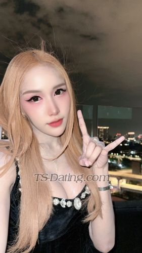 trans girl LillyBloosom 6865645 trans girl LillyBloosom 6865645