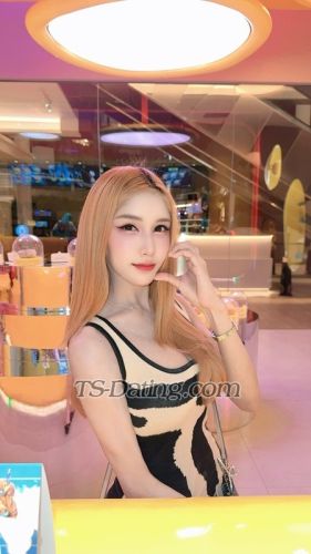 trans girl LillyBloosom 9092873 trans girl LillyBloosom 9092873