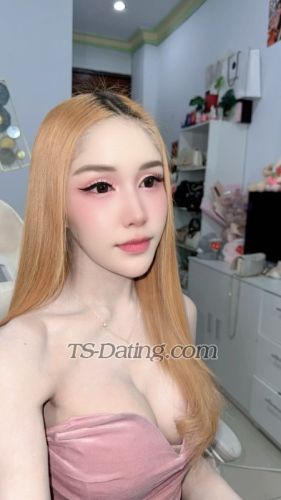 trans girl LillyBloosom 9324851 trans girl LillyBloosom 9324851
