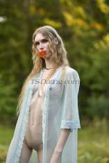 Lilywhite Milan Transex Sou um estudante sueco viajando pelo mundo. Sou pervertida, feliz e um pouco louca e curiosa :D Eu tenho uma buceta. Sou intersexo, não ts. Estou aqui porque gosto de sexo e também gosto muito de pegging. E também colaboro com muitas mulheres ts para pornografia e para sessões. //ENTRE EM CONTATO COMIGO NO TELEGRAM @nausi_love // Prometi a mim mesma que tentaria tudo uma vez e é por isso que estou trabalhando como acompanhante. Posso experimentar muito e conhecer muitas pessoas, tentar coisas novas e me divertir muito. Dê uma olhada no meu webb e leia-o antes de entrar em contato comigo. Para mim, é importante que tenhamos uma boa vibe e algum tipo de conexão. O sexo fica muito melhor dessa forma! Acho que todos vocês sabem o que quero dizer. Ao entrar em contato comigo, POR FAVOR, inclua as seguintes informações na sua primeira mensagem: - Em qual cidade - Qual data e hora (várias sugestões são bem-vindas) - Quantas horas você acha que gostaria de se reunir (veja as taxas abaixo ou no webb) - Em qual site você me encontrou (TS-dating) - Seu número de telefone se estiver oculto ou não for exibido - O que você gostaria de fazer, especifique e descreva o melhor que puder. Se você não sabe ou está aberto a muitas coisas, discutiremos isso quando nos encontrarmos pessoalmente ou em uma videochamada paga - Como você pode garantir a data e como pode verificar que é um cliente sério e seguro (referências, documento de identificação, redes sociais, videochamada paga etc.) Se você puder escrever uma mensagem com todas as informações solicitadas acima. Envie para o meu número do WhatsApp suíço +41, que só é exibido no meu site. Eu verifico esse número continuamente todos os dias. Então, vá para o meu webb e encontre-o lá. (Desculpe por ser complicado, mas estou tentando me livrar de perda de tempo e golpes) No meu webb você também pode ver meu cronograma completo de viagens. Com destinos como: EUA, Israel, Reino Unido (Londres), Bélgica, Holanda, Luxemburgo, Itália etc. Eu amo viajar e ver coisas novas tanto quanto amo tentar coisas novas ;) Se você quiser ver mais fotos e vídeos meus, você também pode me conferir no Many Vids ou Only Fans. Você encontra os links no meu Twitter ou no meu webb. 