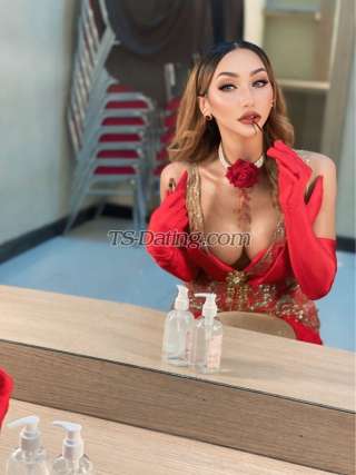 trans girl Lindaoppo 2296418 trans girl Lindaoppo 2296418