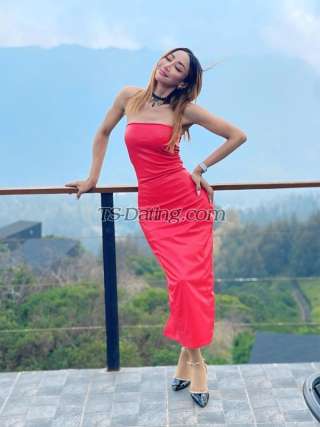 trans girl Lindaoppo 2379355 trans girl Lindaoppo 2379355