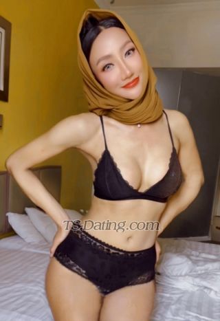 trans girl Lindaoppo 7184132
