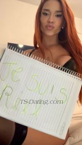 Livia23 Paris Transex Bonjour messieurs ! Comment allez-vous ? Je m'appelle Lívia Sampaio, je suis brésilienne et je suis en Europe pour la première fois, juste de passage pour quelques jours. Je suis grande, très féminine, rousse et un peu mannequin (avec un corps naturel, des implants en silicone et entièrement tatouée). Mes services sont haut de gamme, c'est garanti ! Je suis à la fois passive et active 😈 J'adore le sexe anal, donner et recevoir 😋, et je pratique le sexe oral de façon inoubliable, comme seules les Brésiliennes savent le faire. Je propose également des massages sensuels et relaxants (parfaits pour se détendre avant de commencer). (Séance d'une heure) Je suis très sexy au lit et je vous recevrai en lingerie et talons hauts. Je suis très affectueuse et super patiente avec les débutants ; je suis exactement comme sur les photos ! Encore plus belle en vrai (je ne suis pas un faux), alors si vous avez des questions, je peux faire un appel vidéo. Alors, mon amour, qu'attendez-vous pour vivre des moments inoubliables avec cette Brésilienne coquine ?!