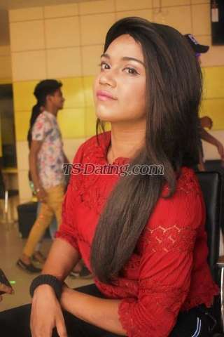 trans girl LizaaRoy 3960338 trans girl LizaaRoy 3960338