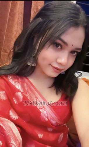 trans girl LizaaRoy 4724460 trans girl LizaaRoy 4724460