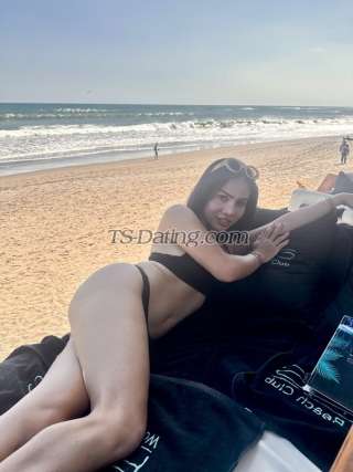 trans girl LolaTsBali 3971278