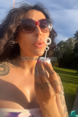Lolitacd Oslo Transex Hey babe 🤩
Im Laura, 28 years old, transgender.
🧜‍♀️
Im very feminine and sexy😇
I have
exotic features, warm and soft skin, and hot body (well
trained)😉 with a juicy butt 🍑and (18 cm cut) banana to
enjoy your fantasy 🥵
Im very real, down to earth,
kind and friendly 😊
I can be very emotional if you
are into love experience ❤️ and Im a very charming and
strong girl if you are into dominance 😈
Im visiting
Berlin for one week for the easter
Call or send me
message if you wanna meet me 😉
