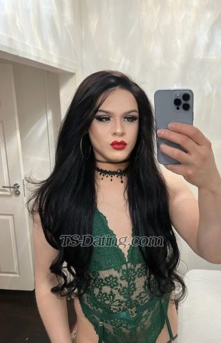 trans girl Lorenhot 4676012