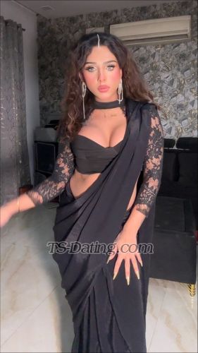 trans girl Lourasandhu 9247938