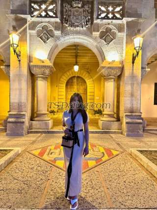 trans girl LovieMiles 2012116 trans girl LovieMiles 2012116