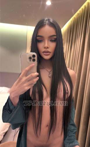 trans girl Lucky1998 2233288 trans girl Lucky1998 2233288