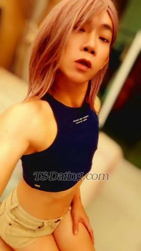 trans girl Lucyfucktoy 2129346