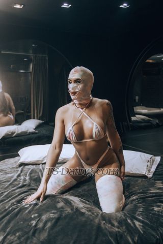trans girl LuhGoulart 4916365