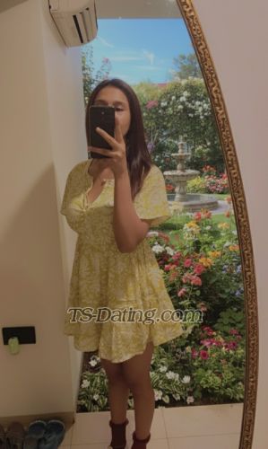 trans girl LustyYashika 8202452
