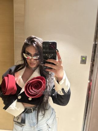 trans girl LuxuryQUEEN 6256783