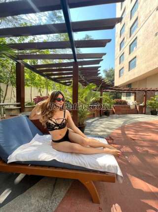 trans girl latifahadid 1667965 trans girl latifahadid 1667965