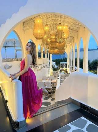 trans girl latifahadid 5461516 trans girl latifahadid 5461516