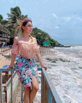 trans girl latifahadid 8319185 trans girl latifahadid 8319185