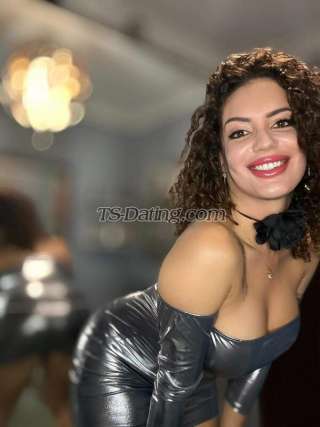 trans girl lavi12gne 1553796