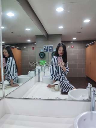 trans girl lianlee24 7451720 trans girl lianlee24 7451720