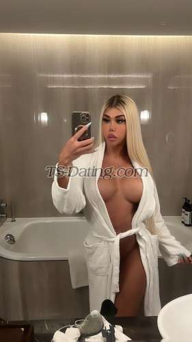 trans girl likacelebi21 3529314