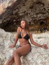 livbedumb Jakarta Transex Olá! Sou eu, Liv, sua linda garota de peitos e bundas redondas, será um prazer conhecê-la! 22 anos🤫 Tenho bastante experiência e me importo que todos nós tenhamos algo real e divertido em nossos momentos. Eu sou muito limpa, cheiro bem, é por isso que sou difícil de esquecer, upsie🫢 Essas curvas perfeitas você vai adorar segurar e gemer suavemente toda vez que estiver por perto. Sou bem submissa, adoro chupar devagar e te dar uma gozada que você nunca vai esquecer, e estou sempre pronta esperando por você em roupas fofas e sensuais. Privado e seguro. Então, o que você está esperando? Me chame pelo Whatsapp (somente) 🫵🏼❤️ Vejo você em breve!