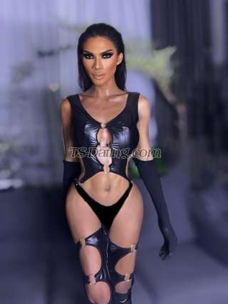 trans girl VALETINAHUGE 3225769 trans girl VALETINAHUGE 3225769