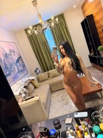 MEYLING Madrid Transex Latina, ven a conocerme y pasarlo de lo mejor solo para
caballeros de buen gusto y que saben lo que buscan. ME
GUSTAN AMBOS ROLES... Espero tu mensaje