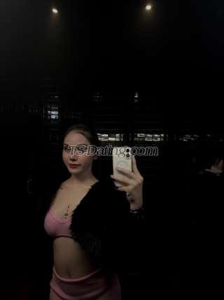 trans girl MIAAPRETTY 6603393 trans girl MIAAPRETTY 6603393