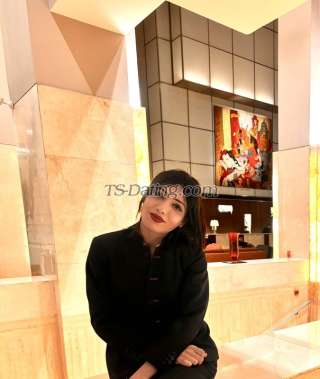 trans girl Maahi93 0571768 trans girl Maahi93 0571768