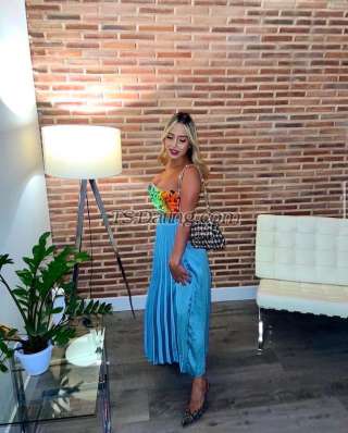 trans girl Mafee 1853376