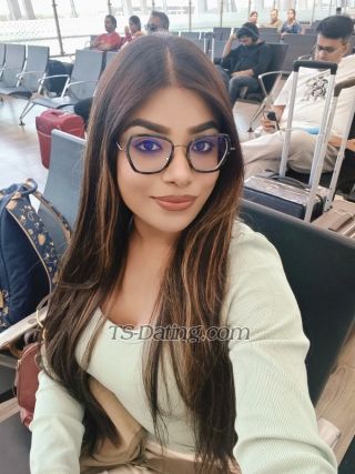 trans girl Mahika 5503858