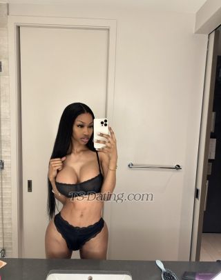 trans girl MaiaChin 0732184 trans girl MaiaChin 0732184