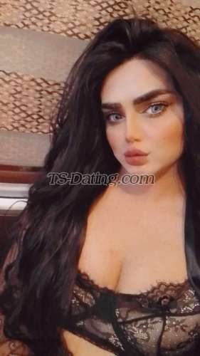 trans girl Malekaa 5923703