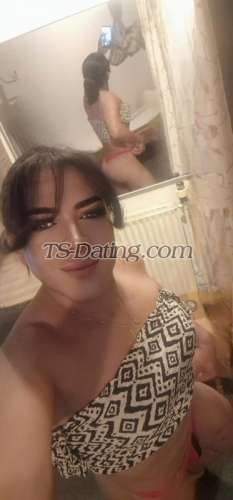 trans girl MaluXl 2379237