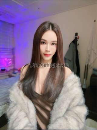 trans girl Mango23 0131304 trans girl Mango23 0131304