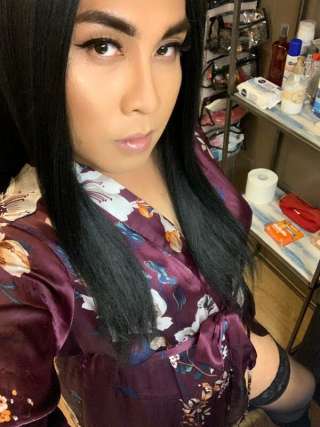 trans girl ManilaAsian 7091573
