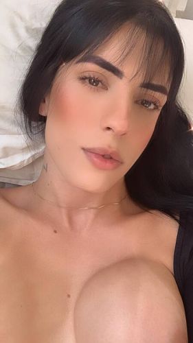 MarcelaR 1367008