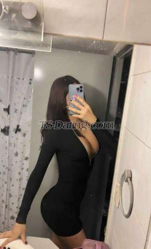 trans girl MarianGaviri 8191213