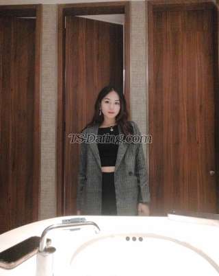 trans girl Mawar2424 9011443 trans girl Mawar2424 9011443